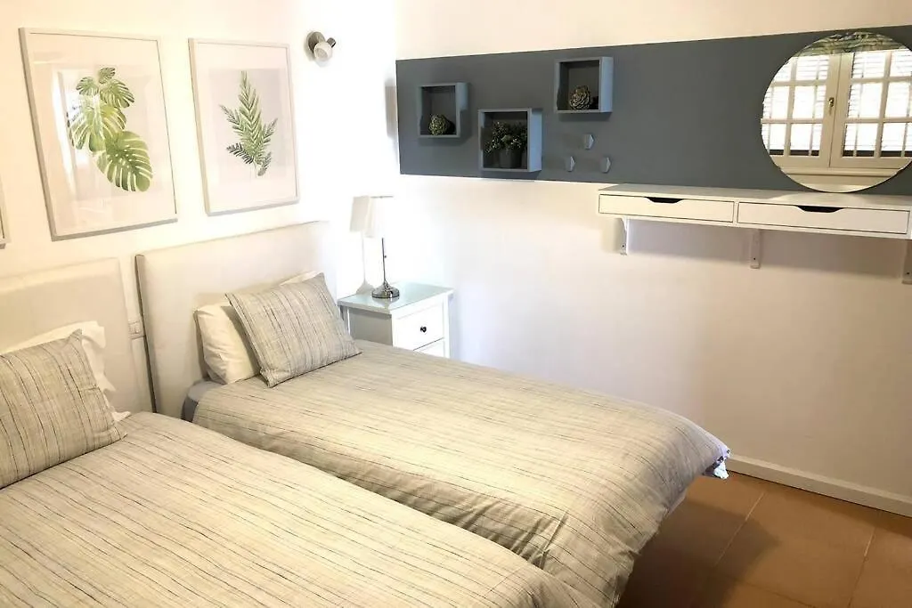 2 Bedroom Villa Front Line Puerto Del Carmen Tias 0*,  Spain