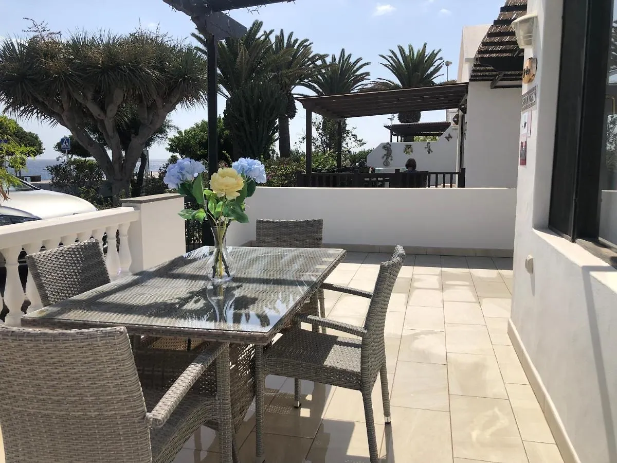 2 Bedroom Villa Front Line Puerto Del Carmen Tias