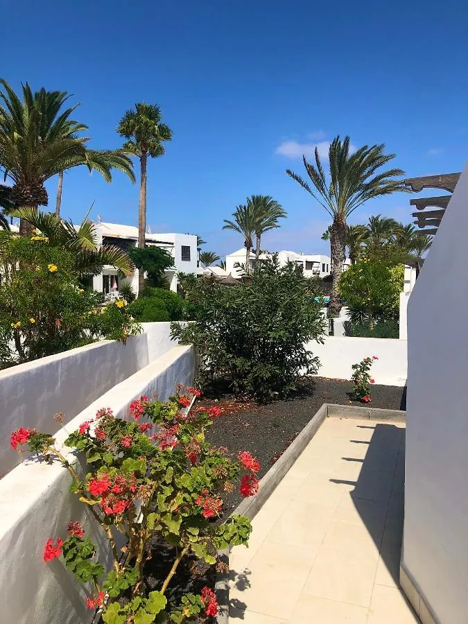 2 Bedroom Villa Front Line Puerto Del Carmen Tias